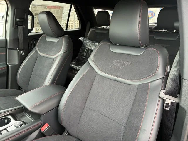 New 2026 Gray Metallic Ford ST image 9