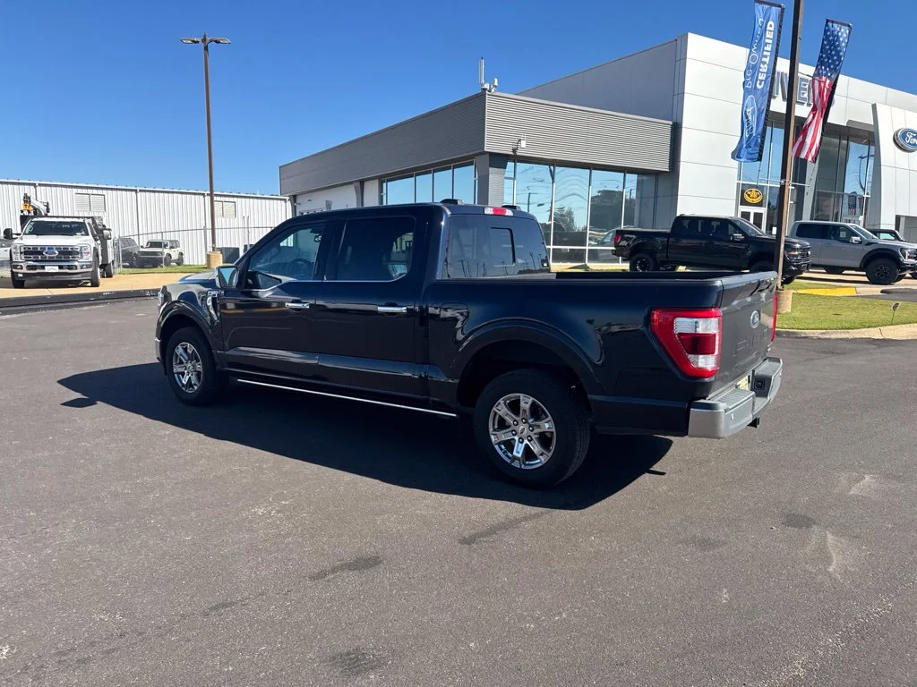 Certified Used 2021 Blue Ford Lariat image 9