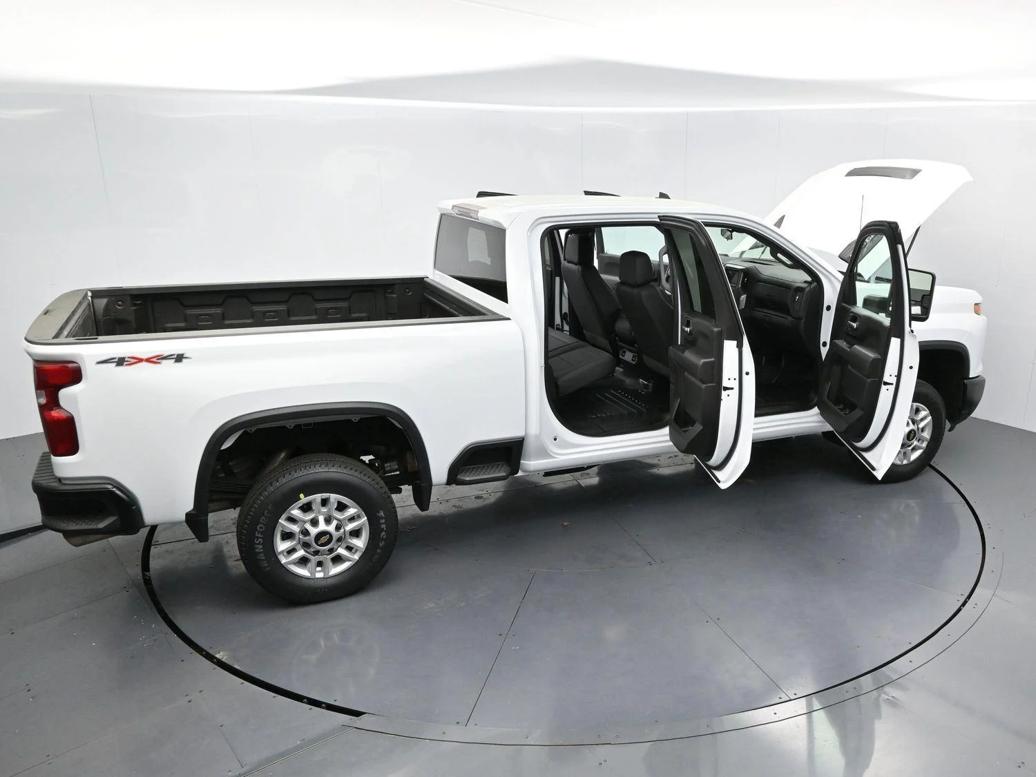 Used 2025 Summit White Chevrolet WT image 59