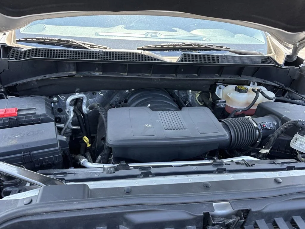 Used 2021 Silver Ice Metallic Chevrolet RST image 33
