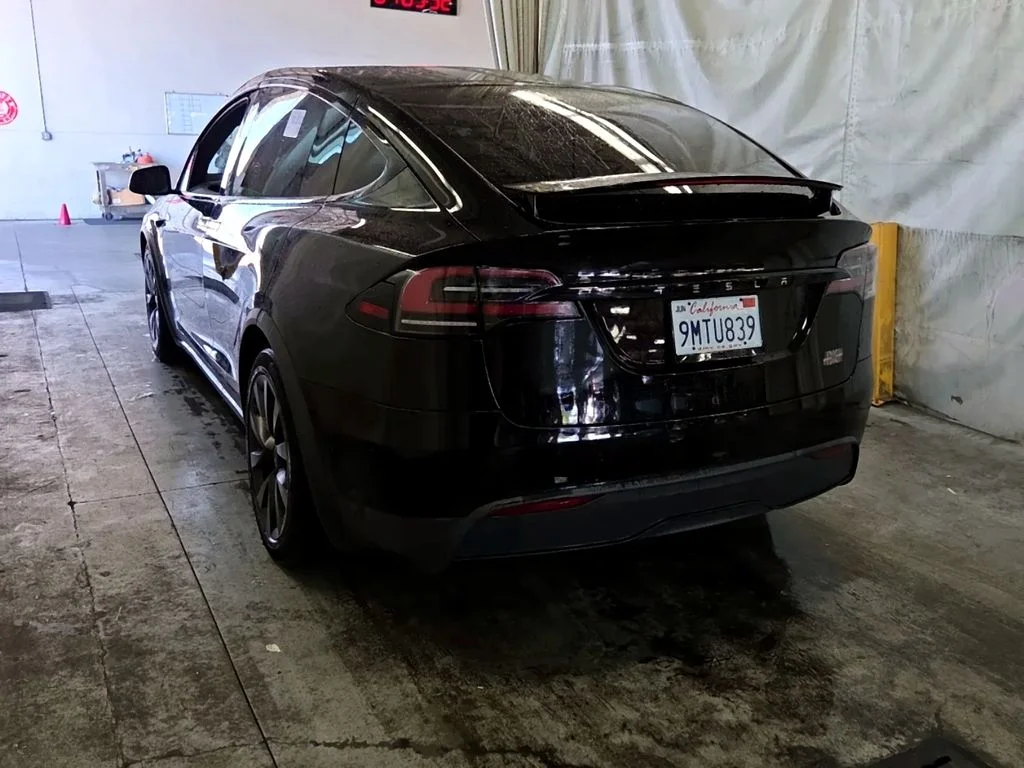 Used 2024 Black Tesla Plaid image 2