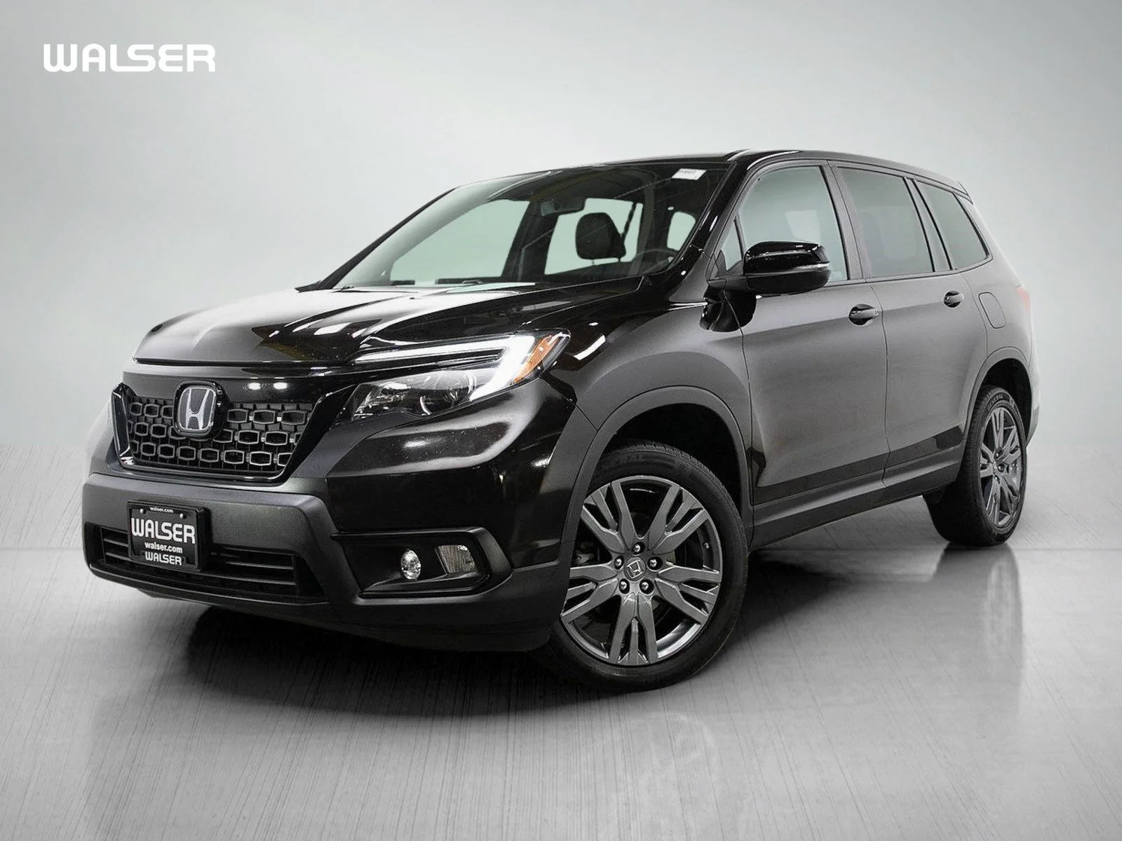 Used 2019 Crystal Black Pearl Honda 4D EX-L 4WD image 1
