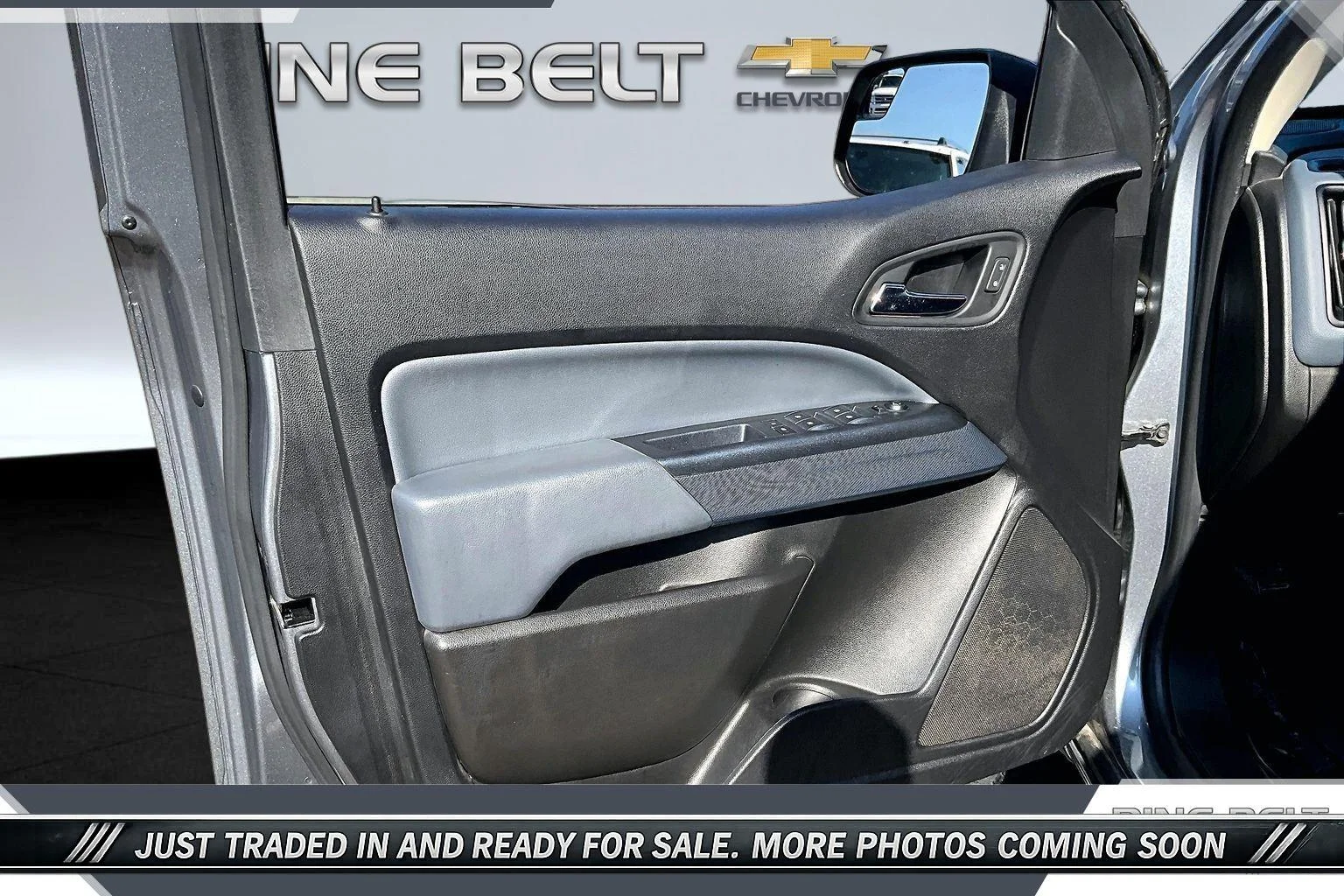 Used 2021 SATIN STEEL METALLIC Chevrolet 4WD Z71 image 18