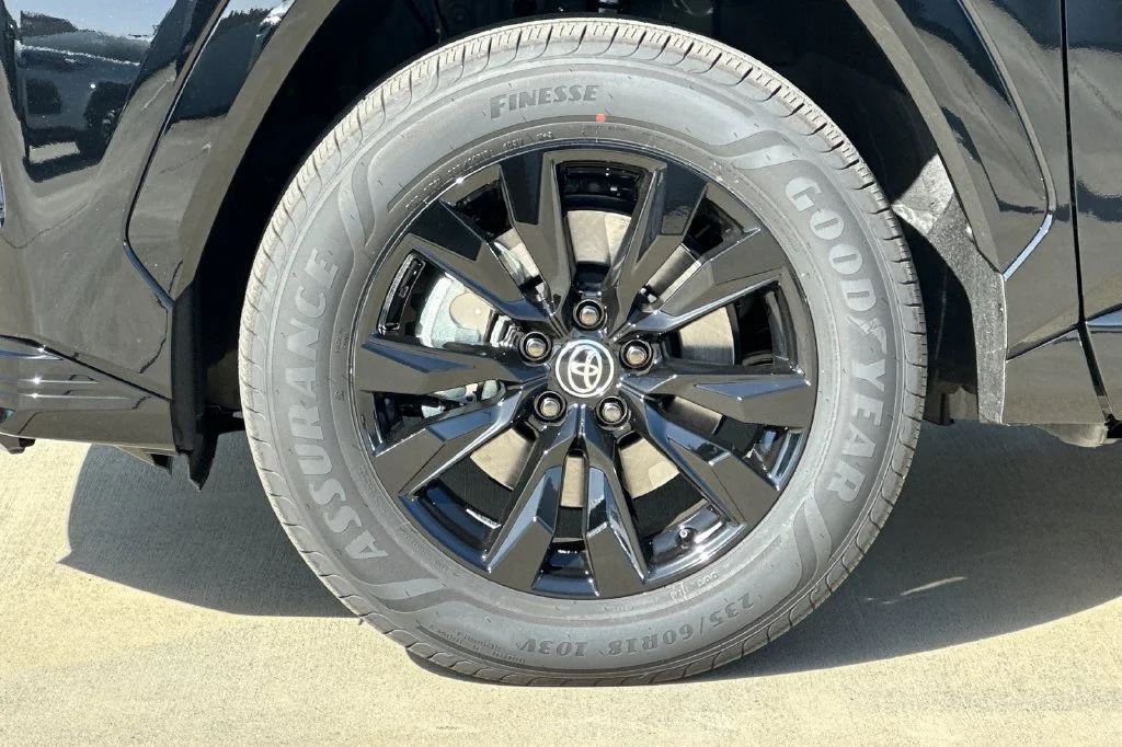 New 2026 Midnight Black Metallic Toyota  SE image 32