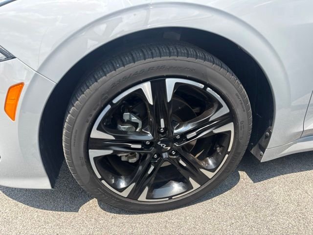 Used 2024 Gray Kia GT-Line image 7