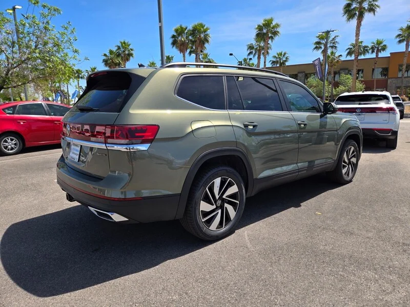 New 2026 Green Volkswagen 2.0T SE w/Technology image 4