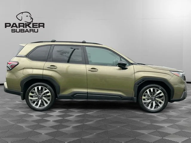 New 2026 AUTUMN GREEN METALLIC Subaru Touring image 6