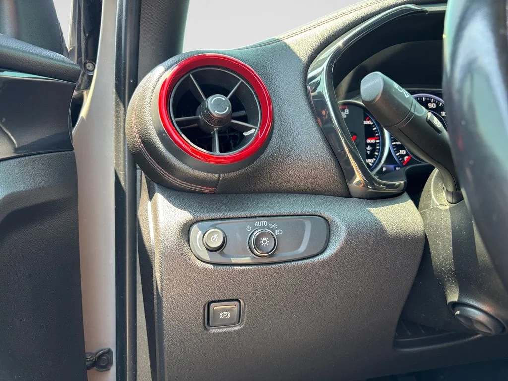 Used 2021 Gray Chevrolet RS image 28