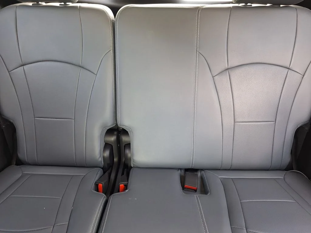 Used 2021 Black Buick Essence image 25