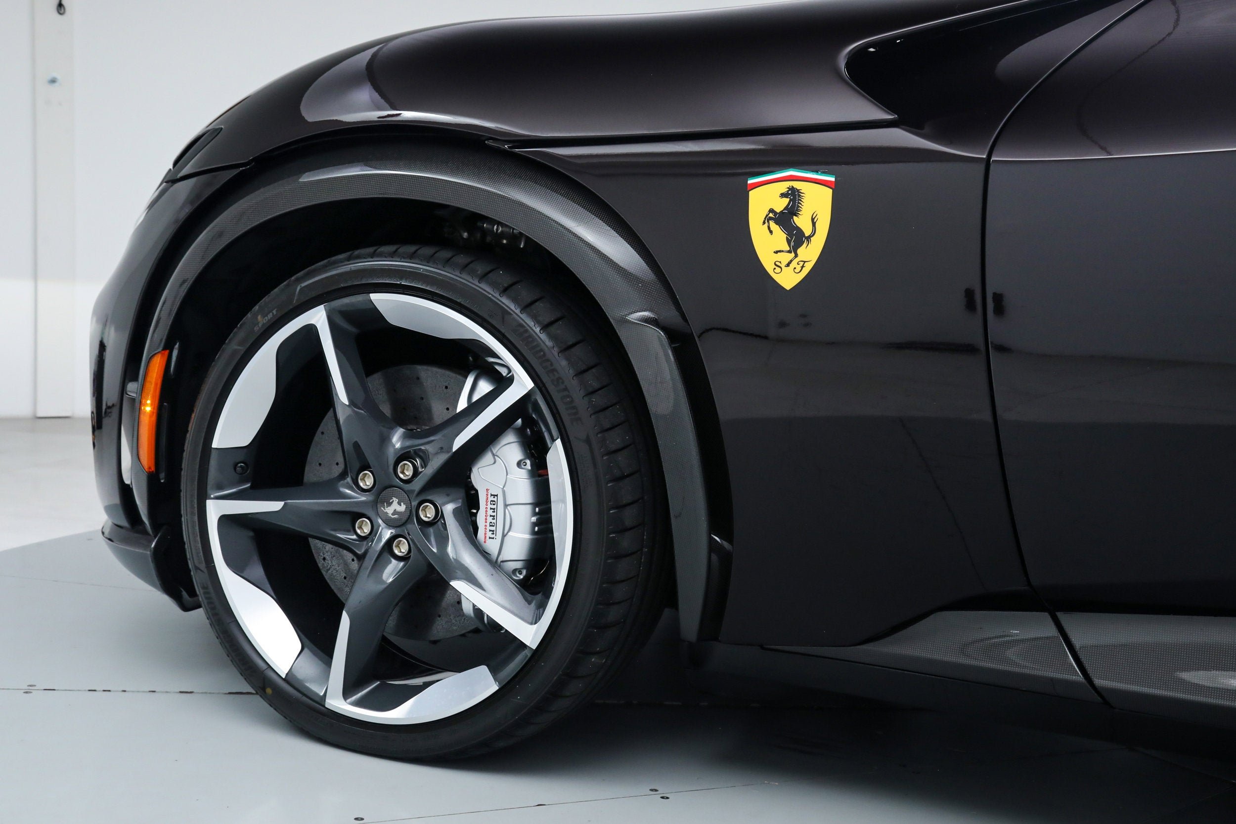 Certified Used 2025 Nero Purosangue Ferrari  image 16