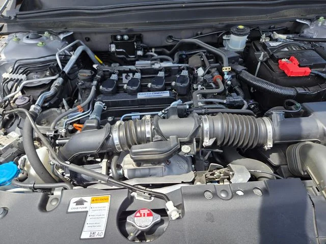 Used 2019 Silver Honda EX-L image 27