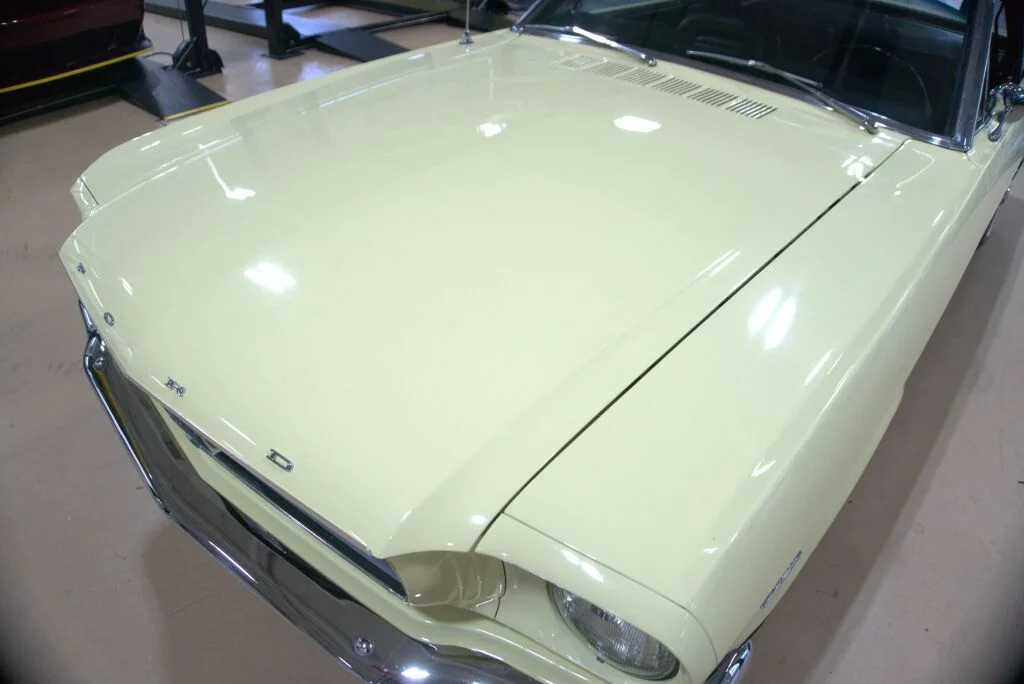 Used 1966 Yellow Ford  image 11