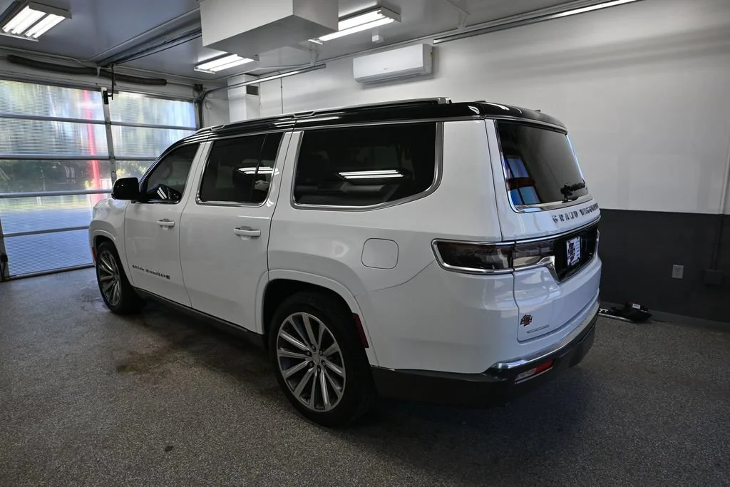 Used 2022 White Jeep Series II image 5