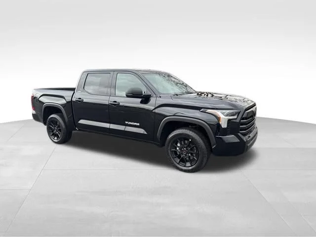 2026 Toyota Tundra SR5 - Photo 7