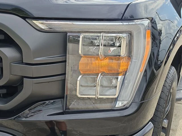 Used 2023 Black Ford XLT image 6