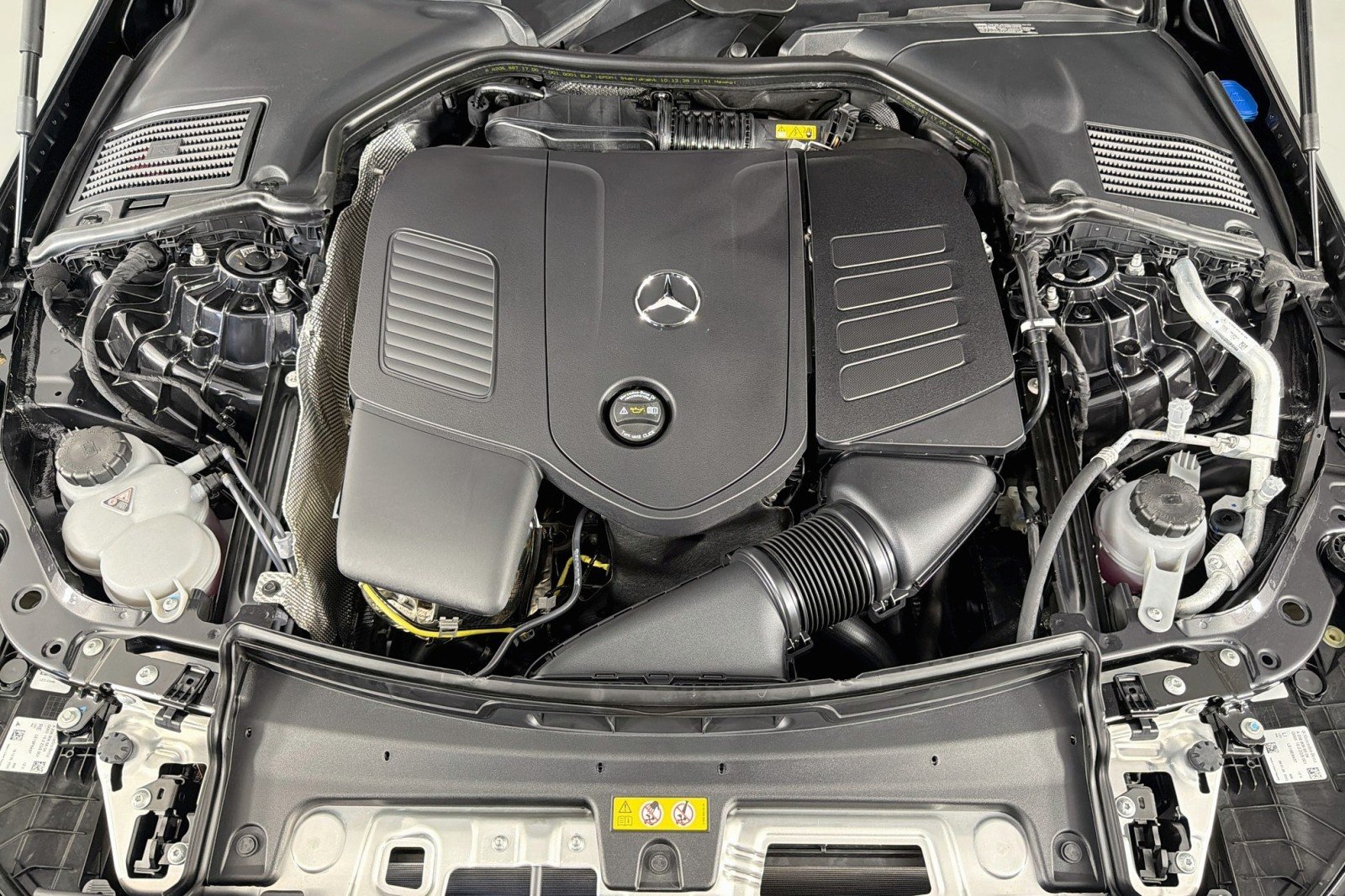 New 2026 Graphite Grey Metallic Mercedes-Benz C 300 Sedan image 10