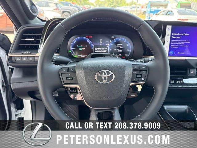 Used 2025 White Toyota Limited image 27