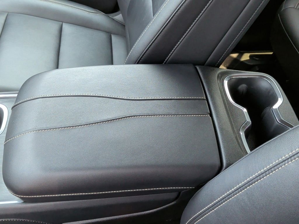 Used 2024 Black GMC Elevation image 30