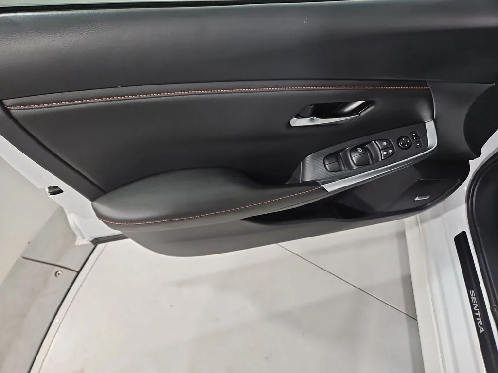 Used 2024 White Nissan SR image 12