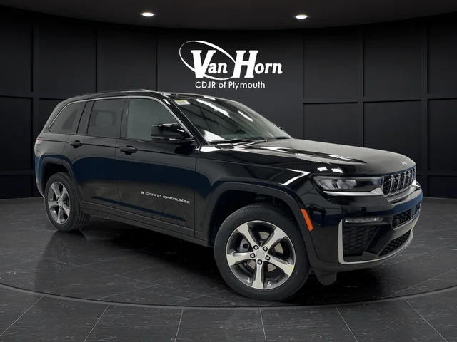 New 2026 Diamond Black Crystal Pearl-Coat Exterior Paint Jeep Limited image 41