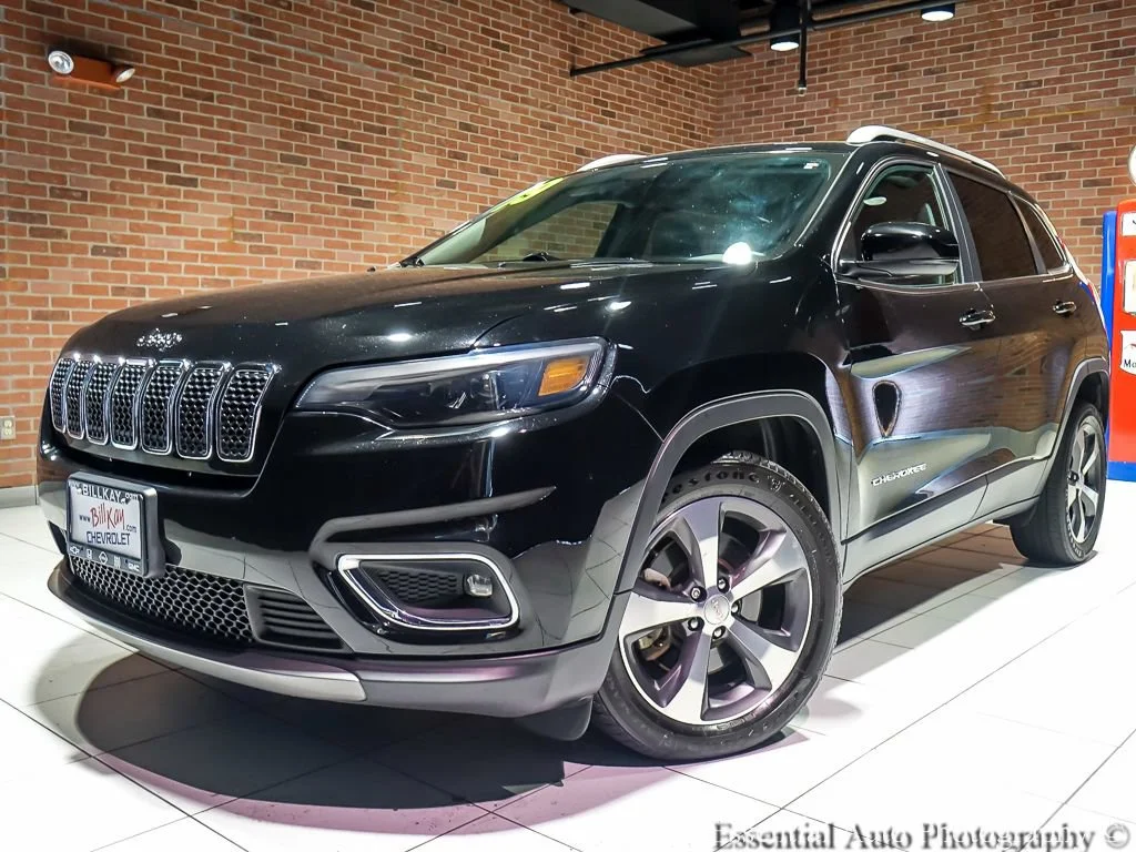 Used 2019 Jeep Cherokee Limited with VIN 1C4PJLDB1KD434206 for sale in Lisle, IL