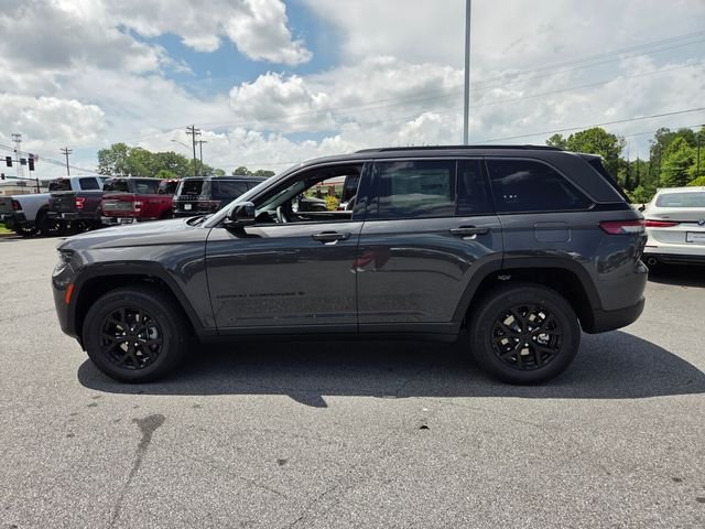 New 2026 Baltic Gray Metallic Clear-Coat Exterior Paint Jeep Altitude image 4