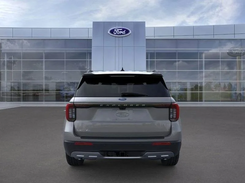New 2026 Carbonized Gray Metallic Ford Active image 5