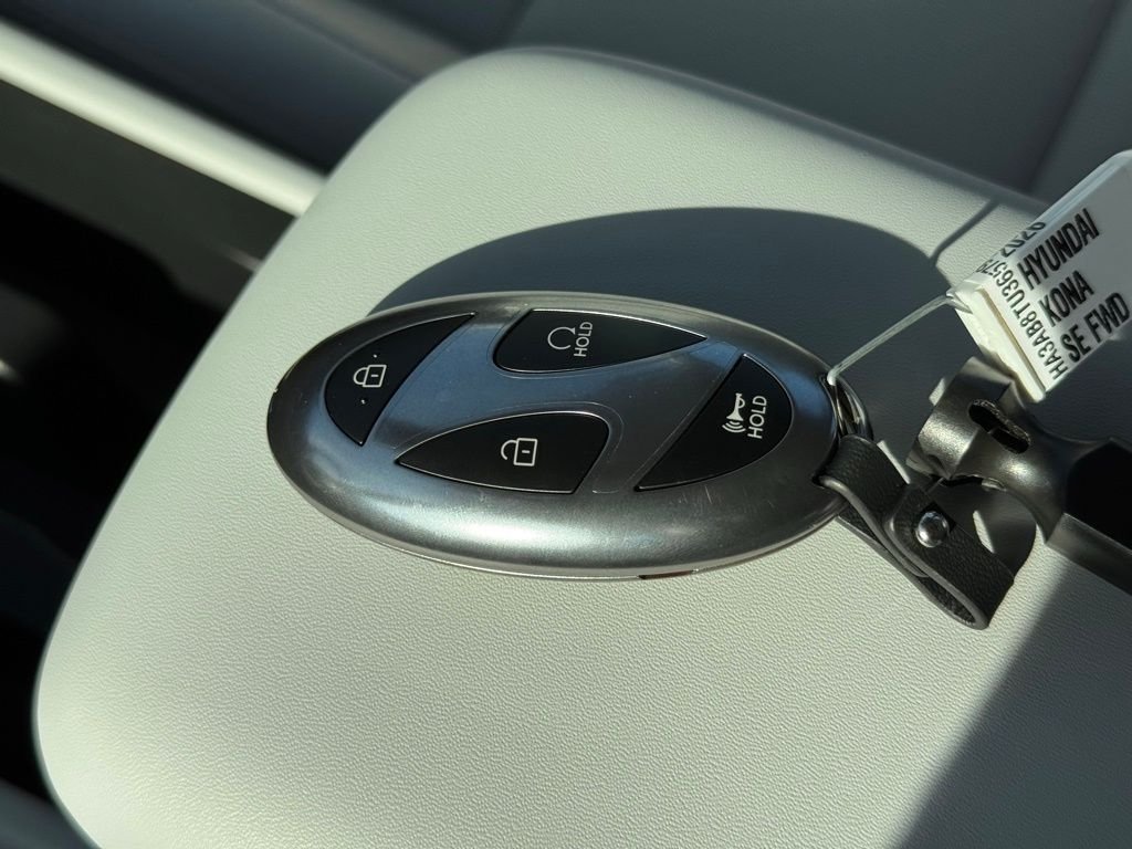 2026 Hyundai Kona SE - Photo 26