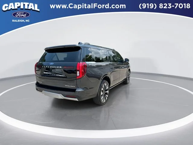 Used 2025 Gray Ford Platinum image 8