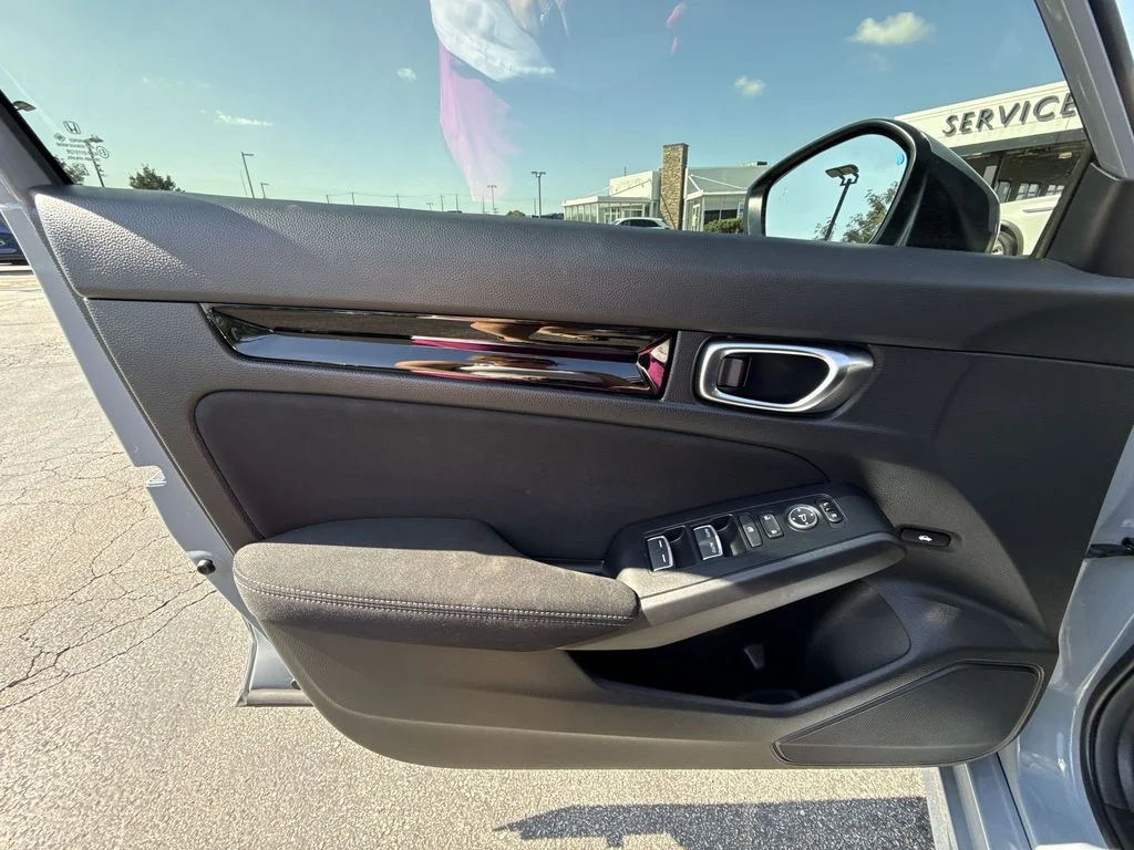 Used 2024 Gray Honda EX image 13