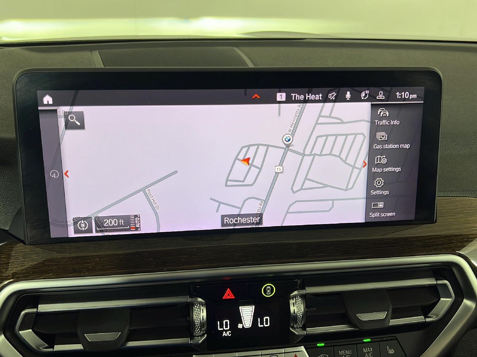 Used 2024 Black Sapphire Metallic BMW xDrive30i image 8