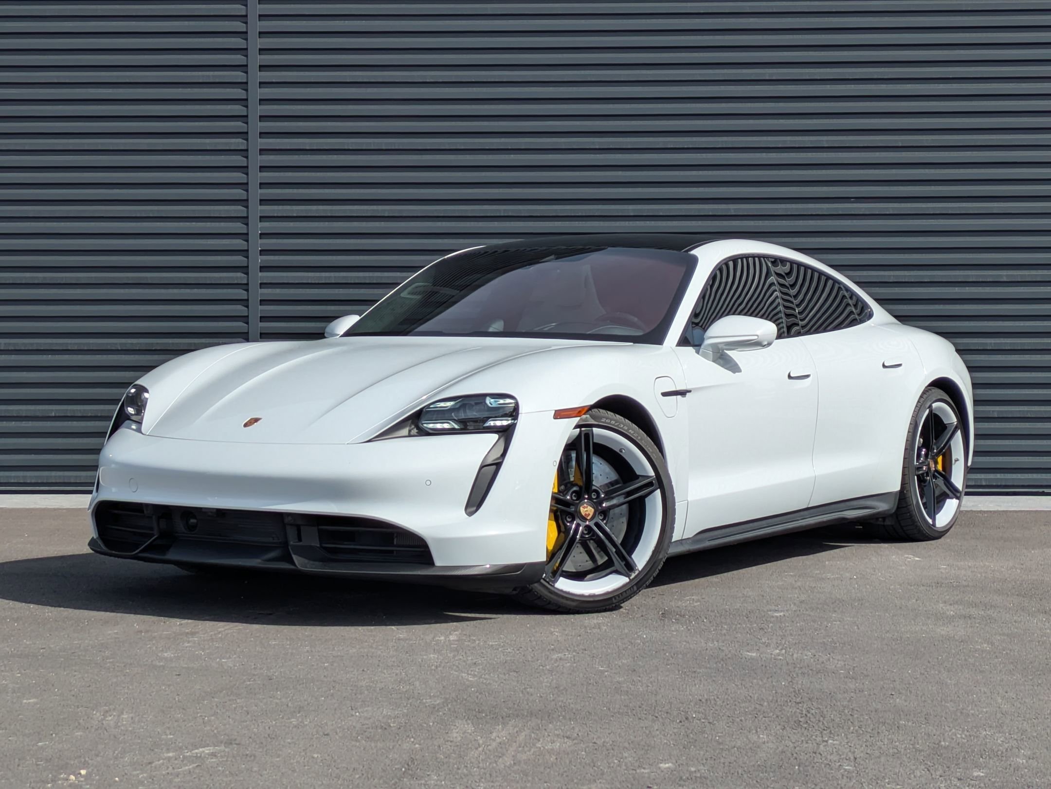 2022 Porsche Taycan Turbo S