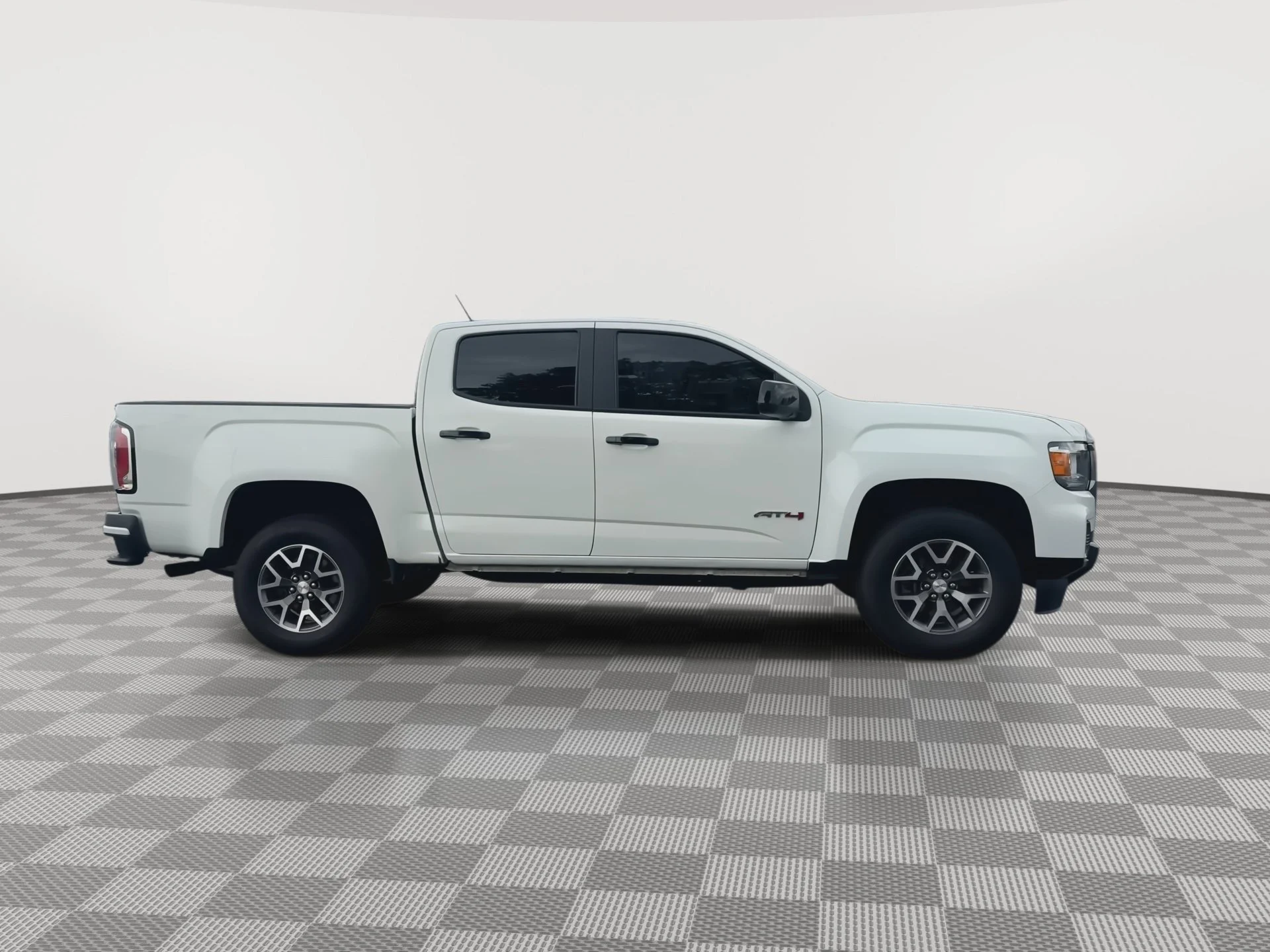 2021 GMC Canyon AT4 - Photo 9