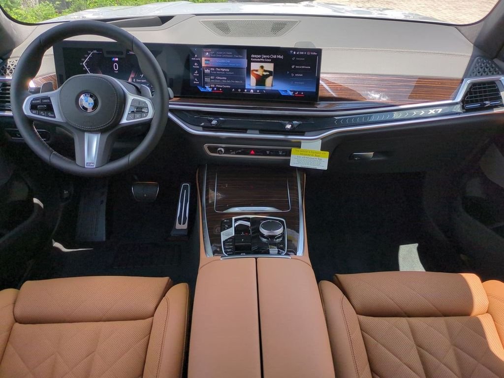 New 2027 Gray Metallic BMW xDrive40i image 15