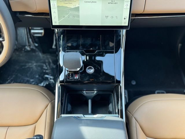 New 2026 Firenze Red Land Rover Dynamic SE image 27