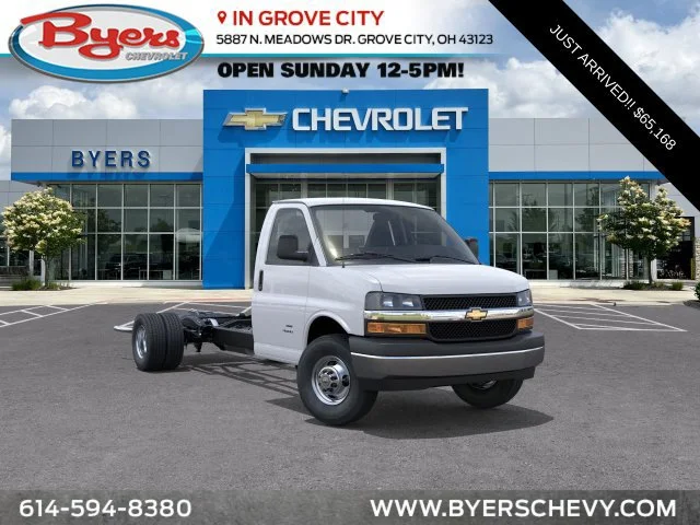 2026 Chevrolet Express Cutaway Base