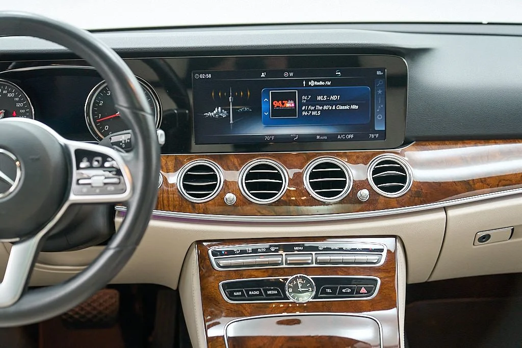 Used 2019 White Mercedes-Benz E 450 image 34