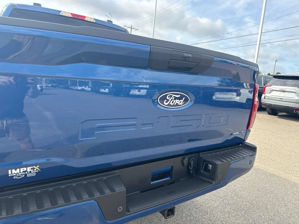 Used 2025 White Ford XLT image 27