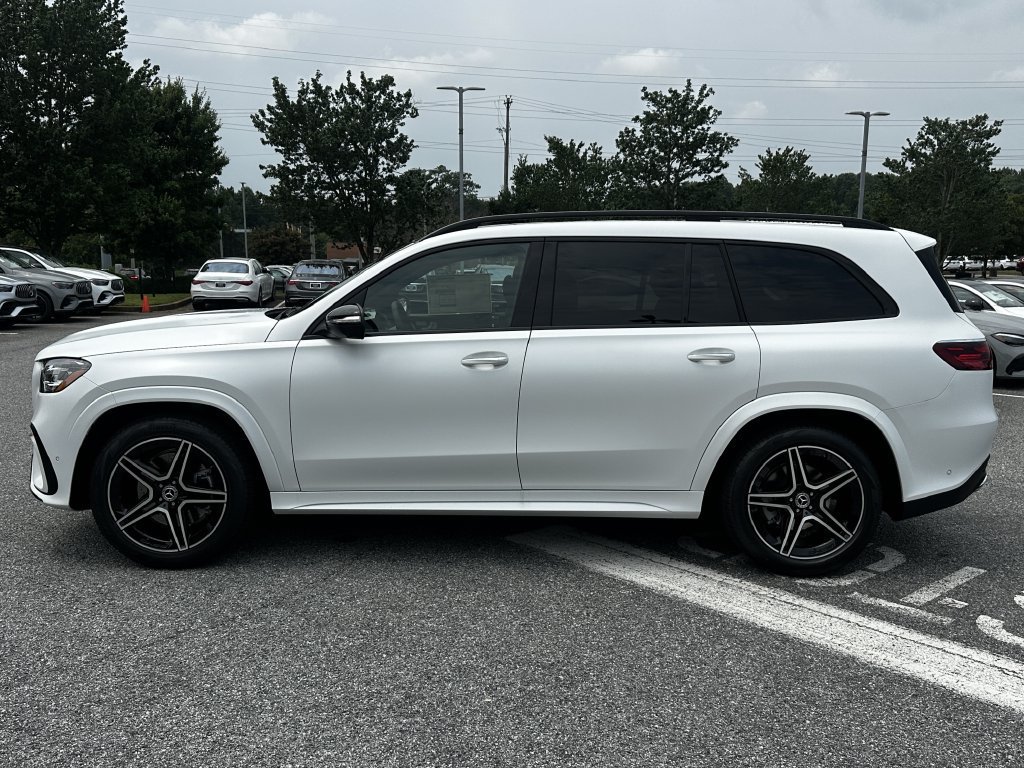 New 2026 MANUFAKTUR Moonlight White Magno Mercedes-Benz GLS 450 image 42