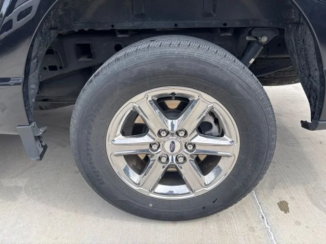 Used 2025 Black Ford XLT image 8