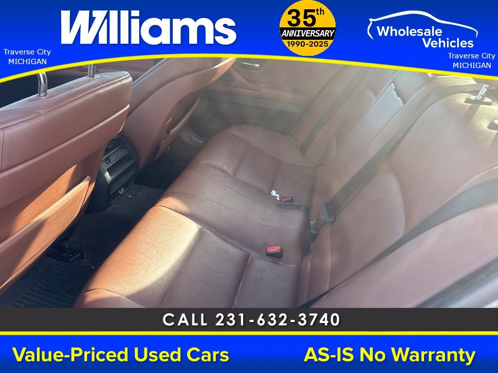 Used 2011 Dark Graphite BMW 535i xDrive image 33