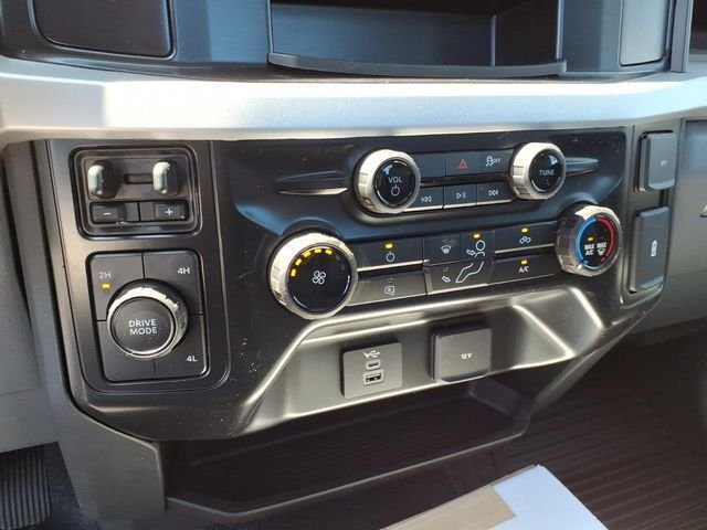 New 2026 Oxford White Ford F-350® XL image 13