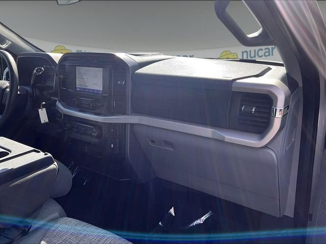 Used 2023 Silver Ford XLT image 17