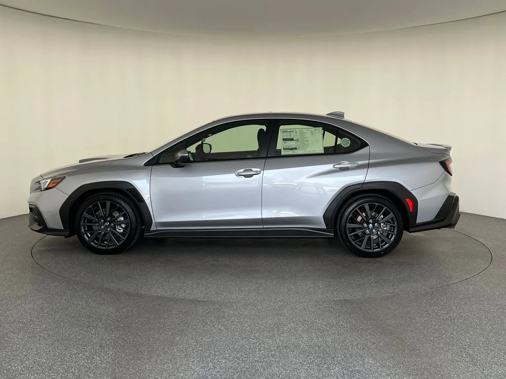 New 2026 ICE SILVER METALLIC Subaru Premium image 8