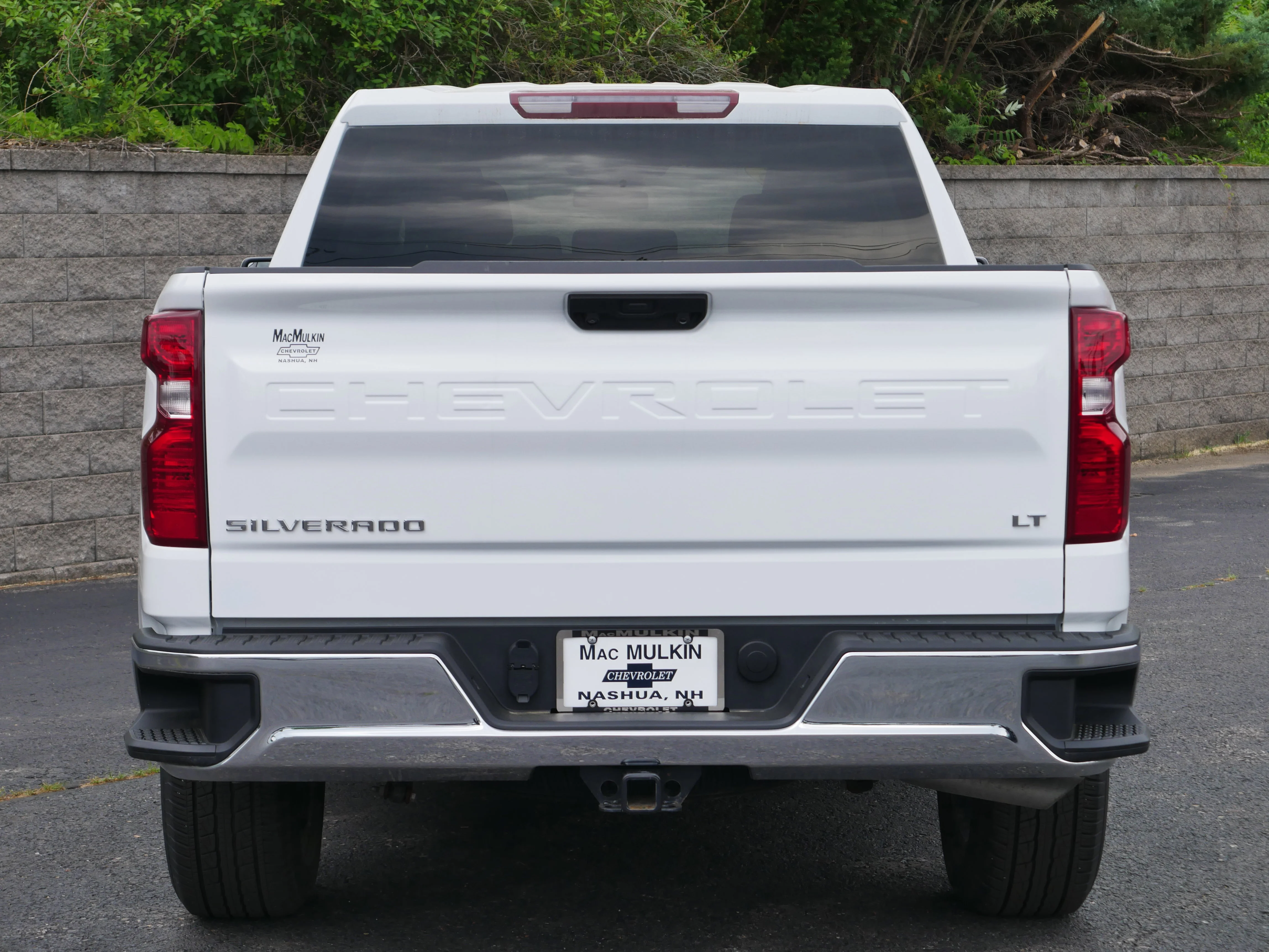 Certified Used 2025 Summit White Chevrolet LT (2FL) image 5