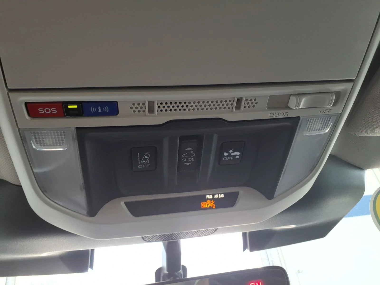 Used 2024 Magnetite Gray Metallic Subaru Limited image 31