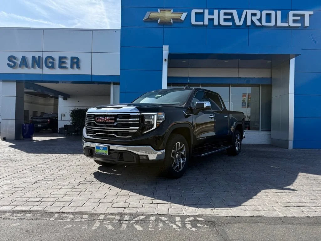 New 2026 Onyx Black GMC SLT image 2