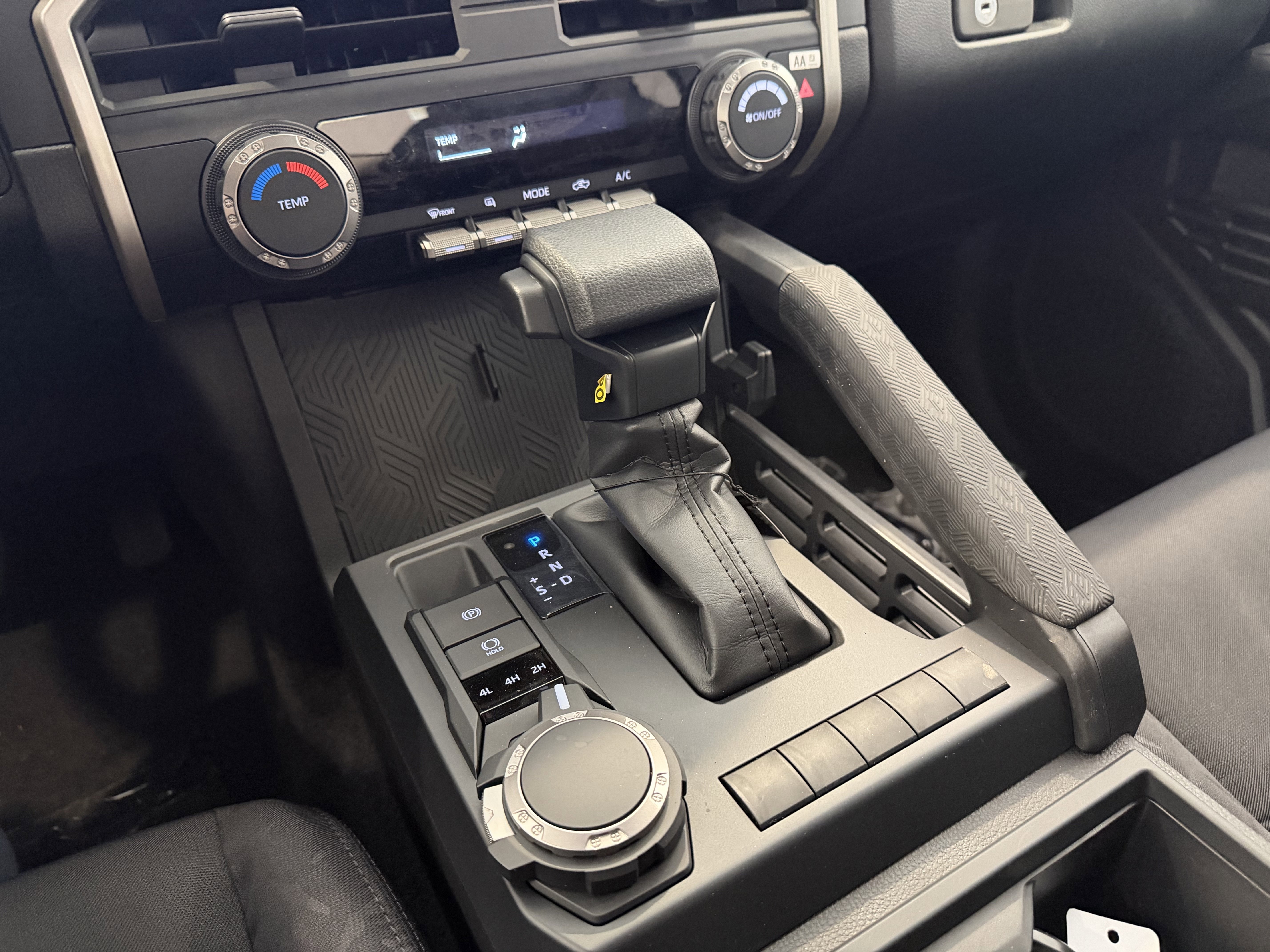 2026 Toyota Tacoma SR - Photo 27