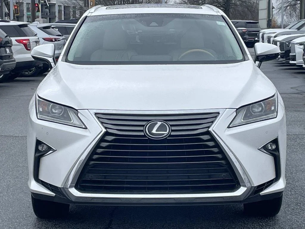 Used 2018 White Lexus 350 image 6
