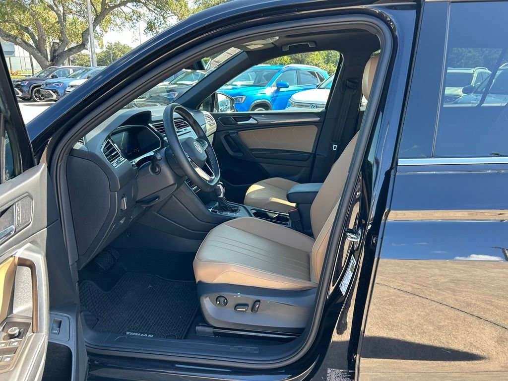 Used 2024 Black Volkswagen  image 15